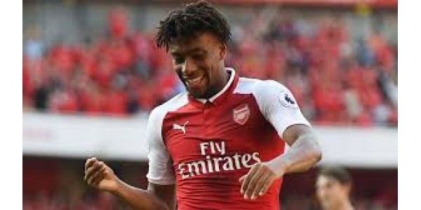 Iwobi erneuert Vertrag mit Arsenal